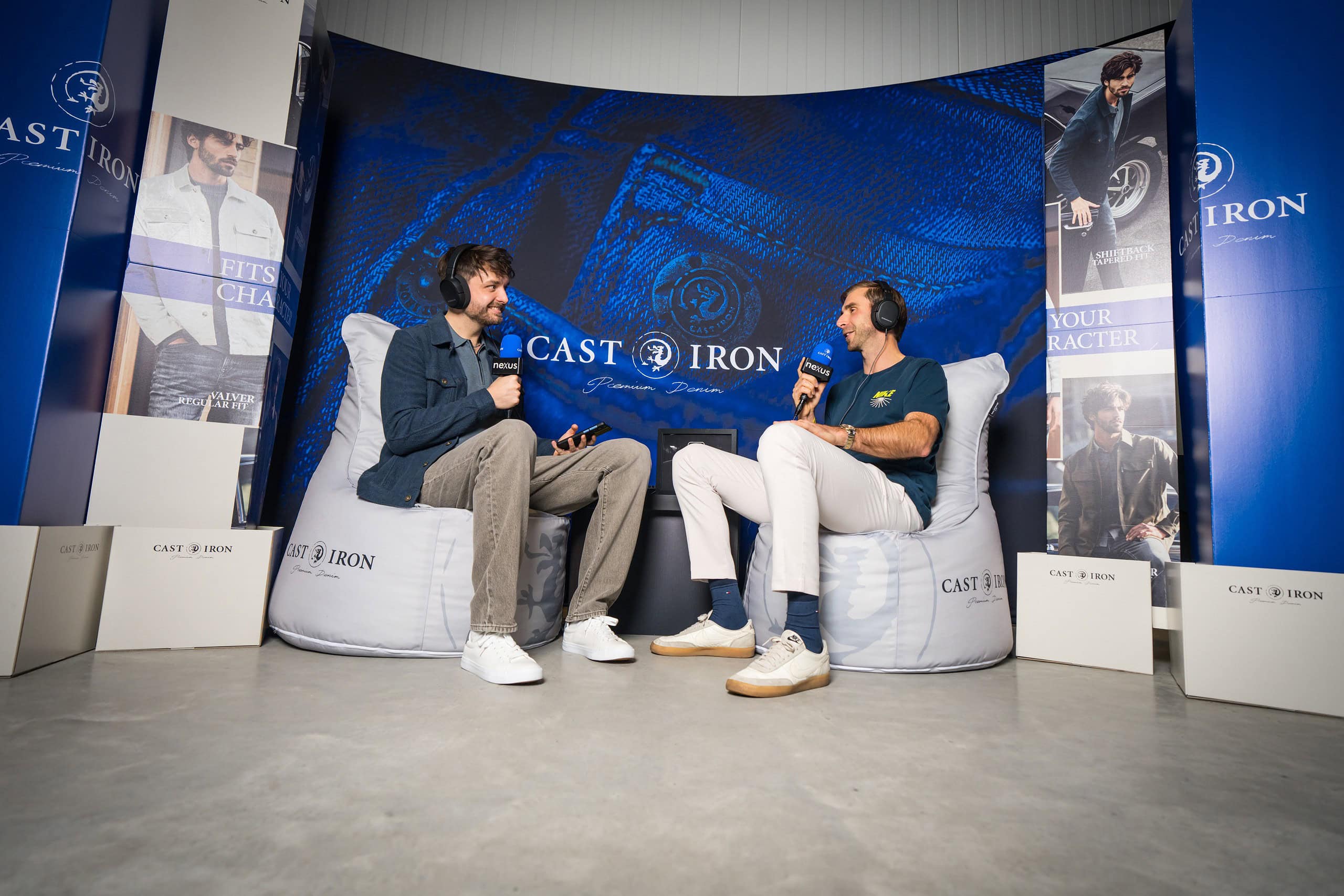 uoak-ade25-1 (Custom)